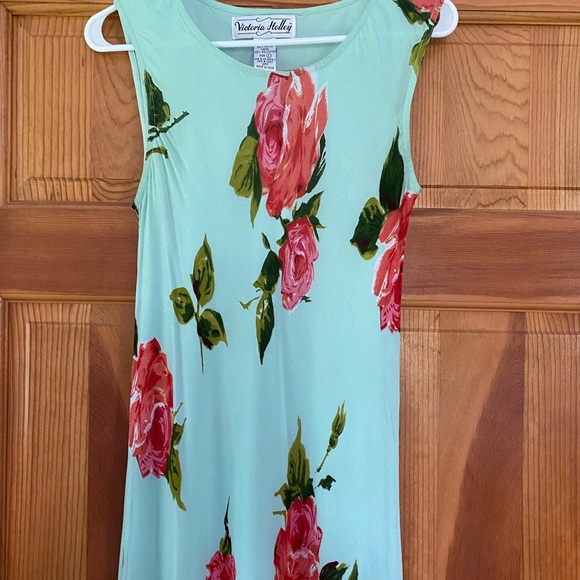 Seafoam green lined dress - Picture 3 of 5